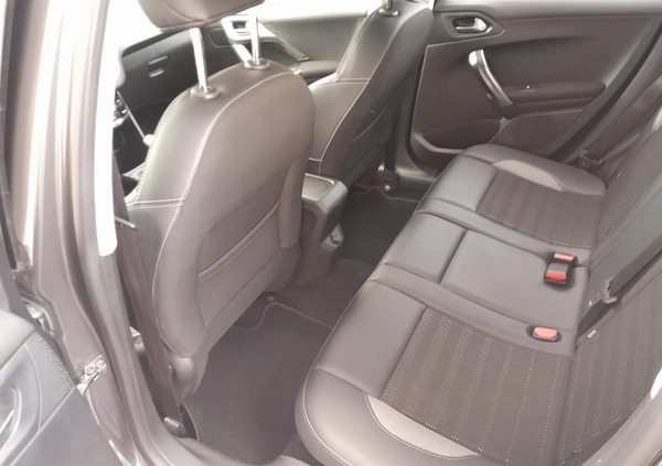 Peugeot 2008 cena 47900 przebieg: 81000, rok produkcji 2017 z Złotoryja małe 79